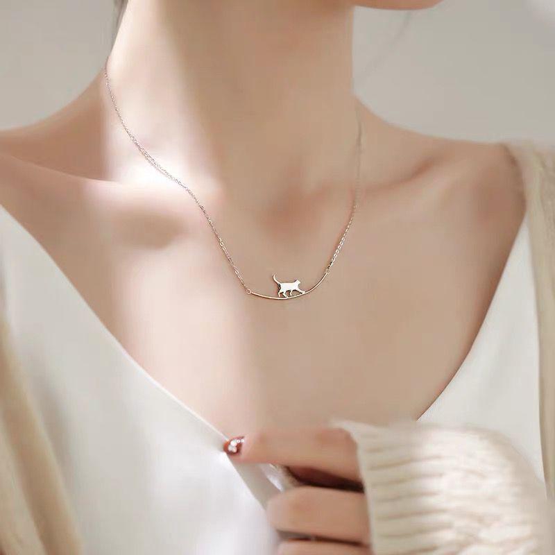 Cute Walking Cat Clavicle Chain Necklace